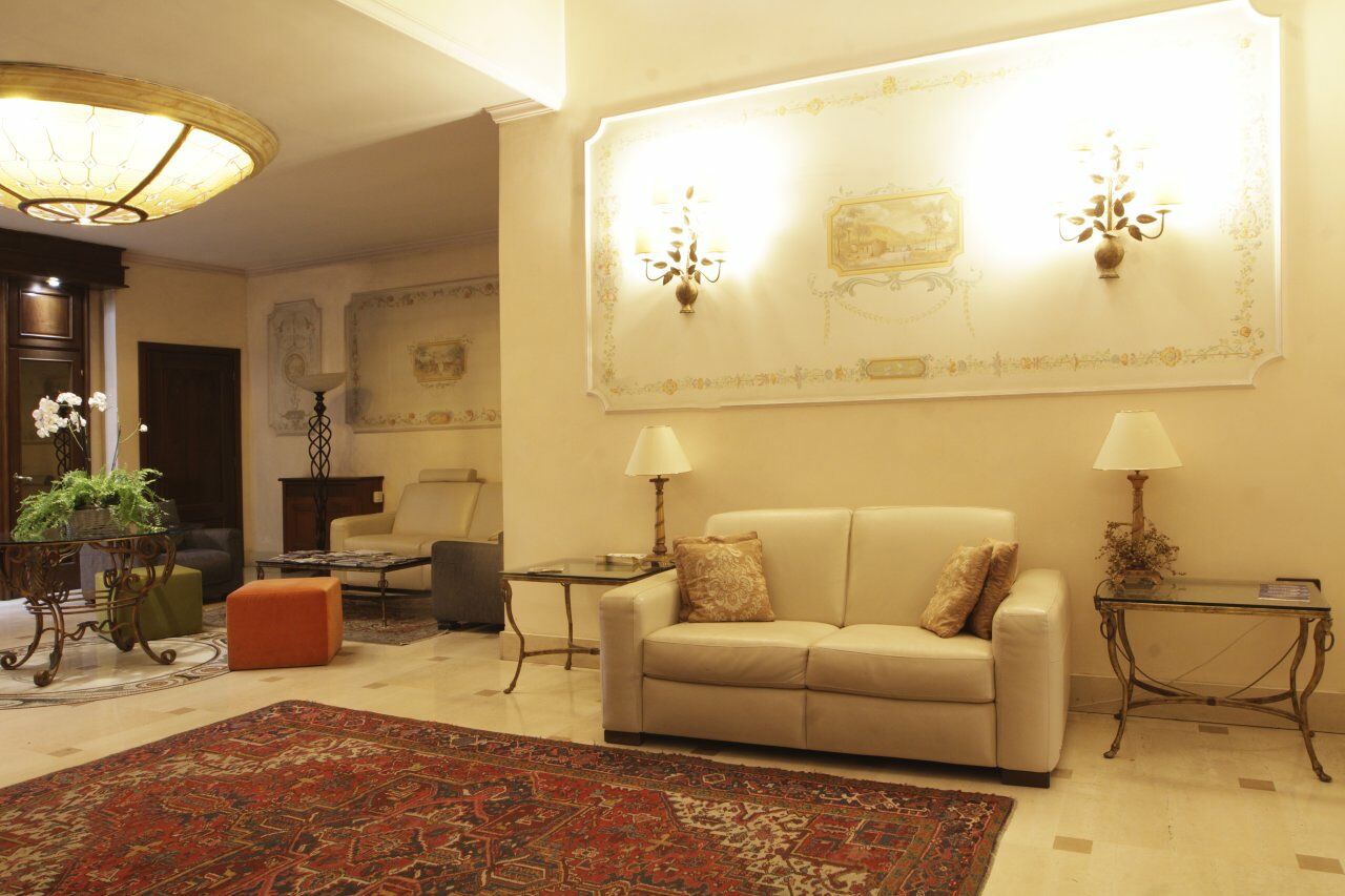 Hotel Palazzo Lovera Cuneo Exteriör bild